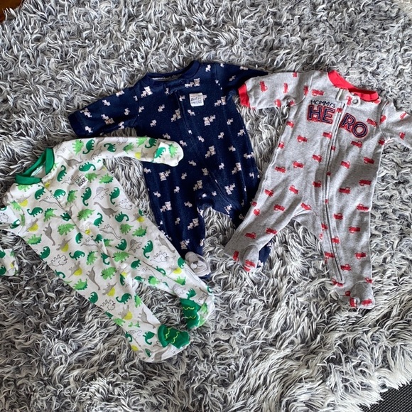 Just One You By Carter's Newborn Sleep n Play Footies Bundle - Picture 1 of 9